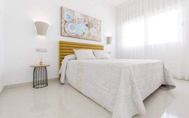 Obra nueva - Villa independiente - Rojales