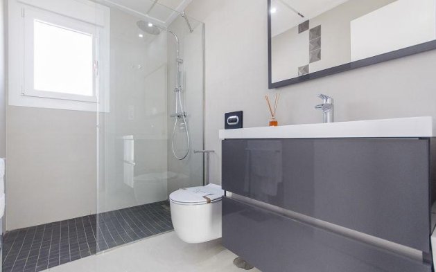 Obra nueva - Villa independiente - Rojales