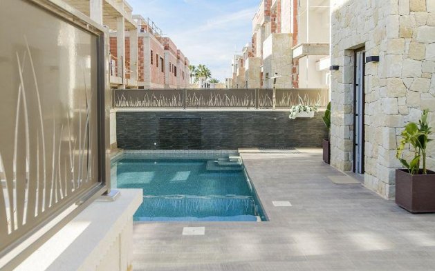 Obra nueva - Villa independiente - Rojales