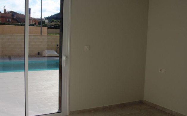 Obra nueva - Villa independiente - La Romana