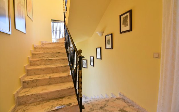 Resale - Independent Villa - Calpe - Urbanización