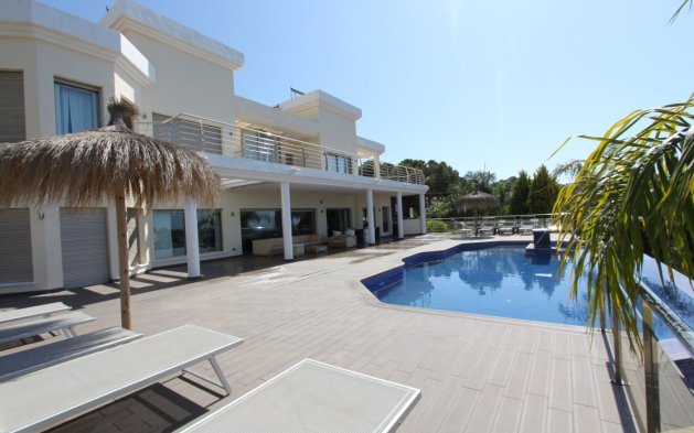 Resale - Independent Villa - Benissa - Benissa Costa