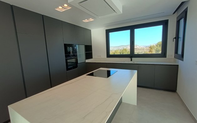 Resale - Independent Villa - Moraira