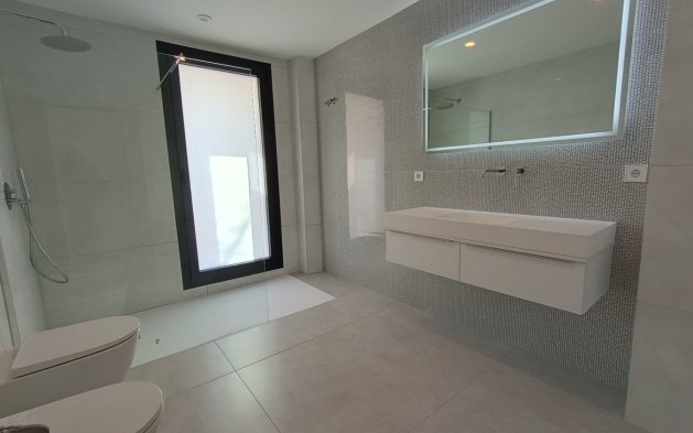 Resale - Independent Villa - Moraira