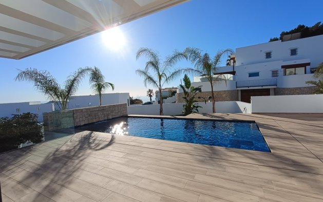 Resale - Independent Villa - Moraira