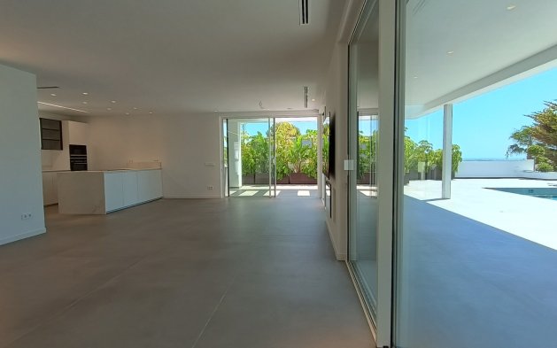 Resale - Independent Villa - Moraira