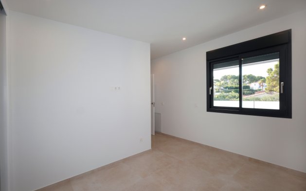 Obra nueva - Villa independiente - Calpe