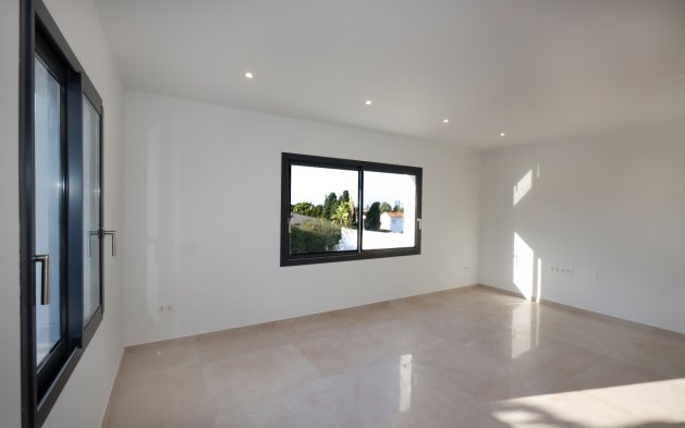 Obra nueva - Villa independiente - Calpe