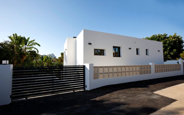 Obra nueva - Villa independiente - Calpe