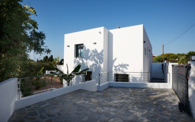 Obra nueva - Villa independiente - Calpe