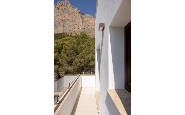 Obra nueva - Villa independiente - Polop