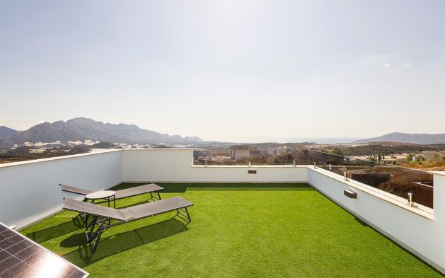 Obra nueva - Villa independiente - Polop