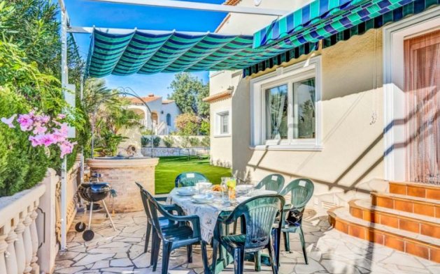 Resale - Independent Villa - Calpe