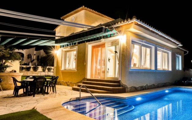 Resale - Independent Villa - Calpe