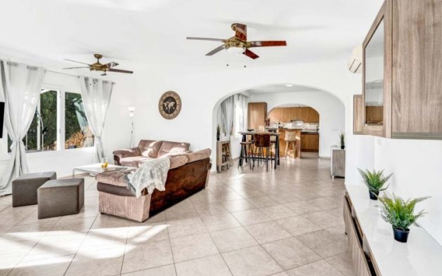 Resale - Independent Villa - Calpe