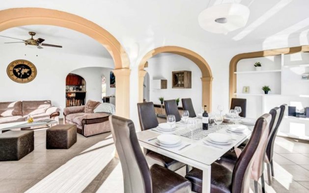 Resale - Independent Villa - Calpe