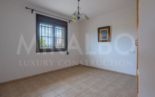 Resale - Independent Villa - Benitachell  - Centro