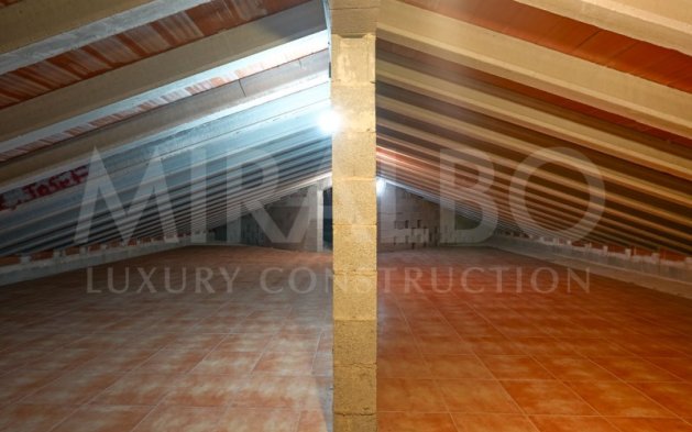 Resale - Independent Villa - Benitachell  - Centro