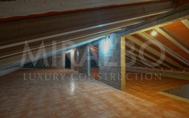 Resale - Independent Villa - Benitachell  - Centro