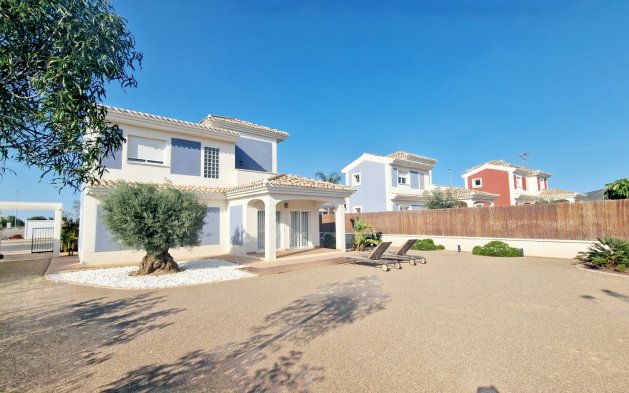 New Build - Independent Villa - Purias