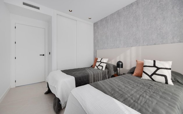 Obra nueva - Villa independiente - Torrevieja