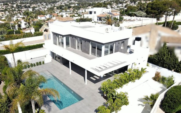 New Build - Independent Villa - Moraira - Urbanización