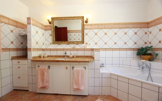 Resale - Independent Villa - Calpe - Urbanización