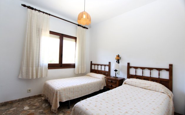 Resale - Independent Villa - Benissa - Urbanización