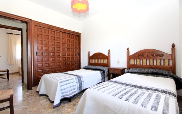 Resale - Independent Villa - Benissa - Urbanización