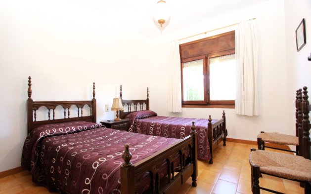 Resale - Independent Villa - Benissa - Urbanización