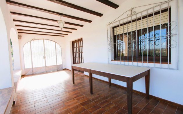 Resale - Independent Villa - Benissa - Urbanización