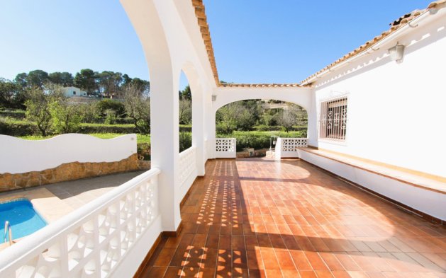 Resale - Independent Villa - Benissa - Urbanización