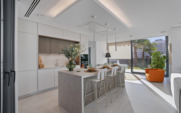 Obra nueva - Villa independiente - Benidorm