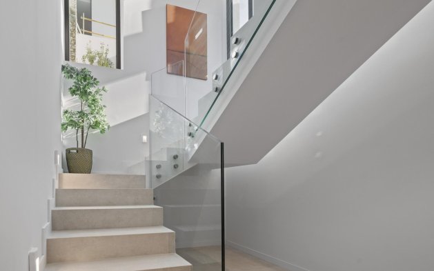 Obra nueva - Villa independiente - Benidorm