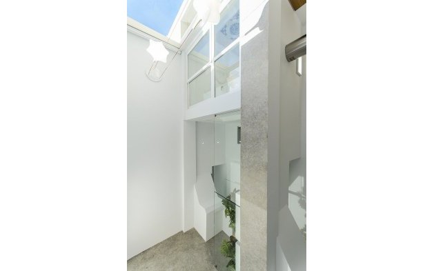 Nouvelle construction - Villa indépendante - Los Montesinos