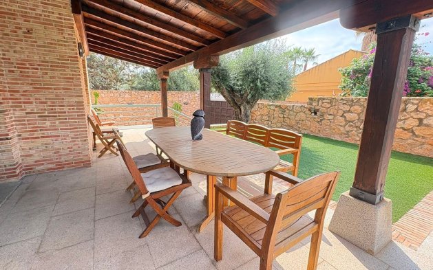 Reventa - Villa independiente - Altorreal