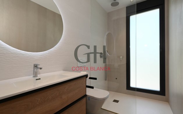 Resale - Independent Villa - Moraira - Urbanización