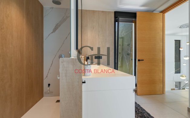 Resale - Independent Villa - Moraira - Urbanización