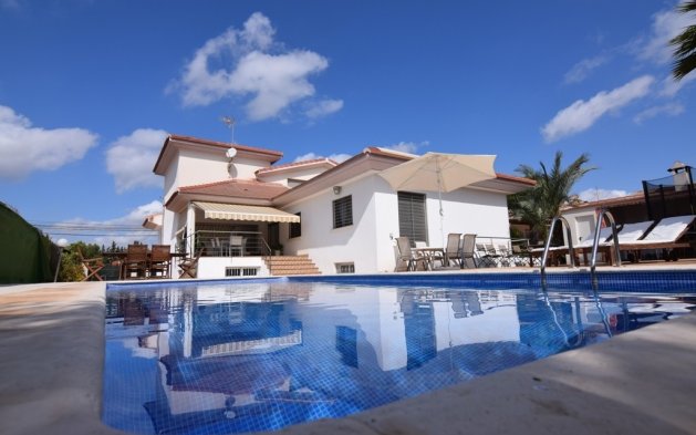 Revente - Villa indépendante - La Alcayna
