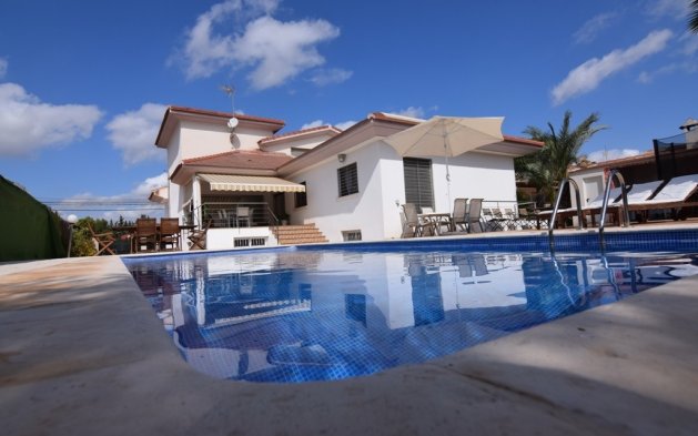 Revente - Villa indépendante - La Alcayna
