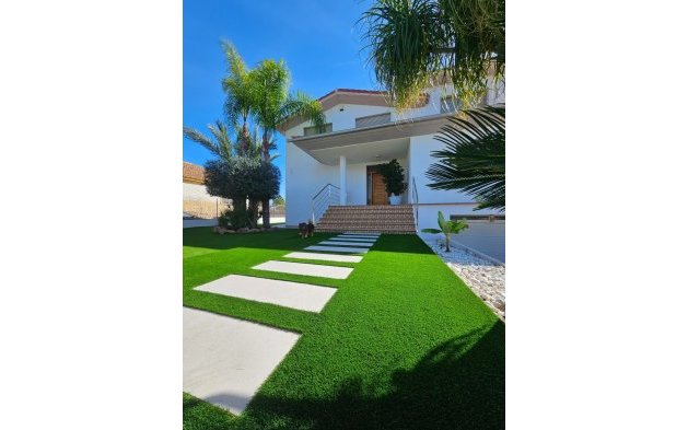 Revente - Villa indépendante - La Alcayna