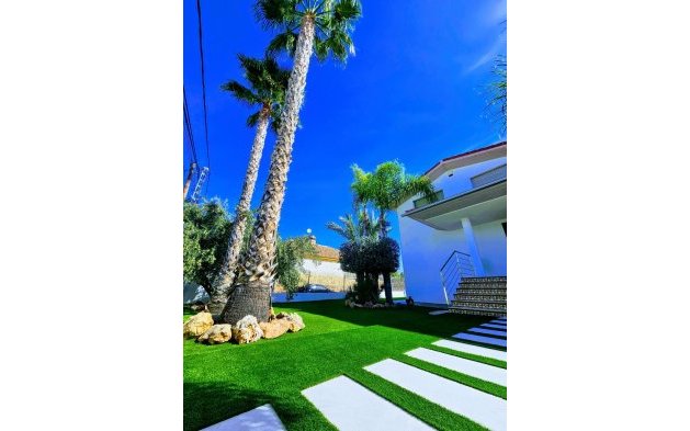 Revente - Villa indépendante - La Alcayna