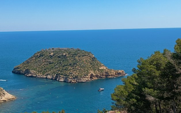Resale - Independent Villa - Jávea
