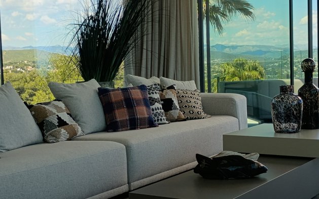 Resale - Independent Villa - Jávea