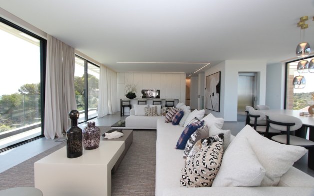 Resale - Independent Villa - Jávea