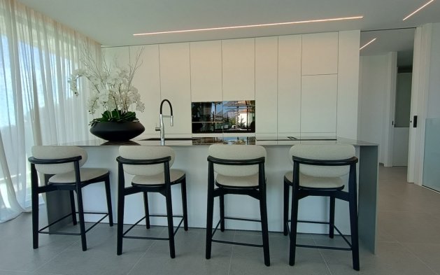 Resale - Independent Villa - Jávea