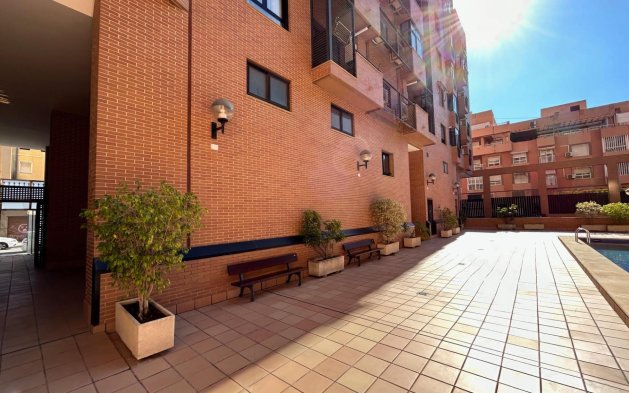 Obra nueva - Apartamento en planta baja - Alicante