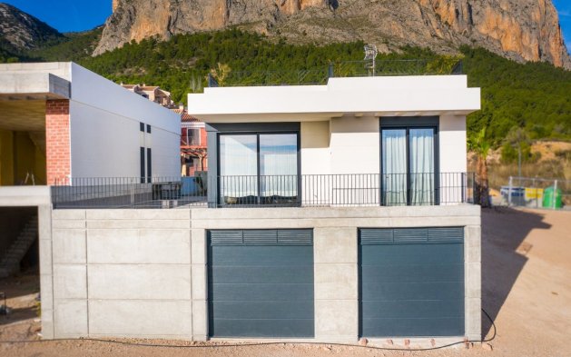 Nouvelle construction - Villa indépendante - Polop