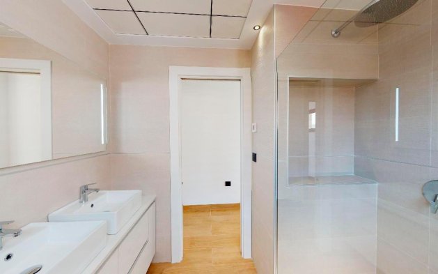 Nouvelle construction - Villa indépendante - Finestrat