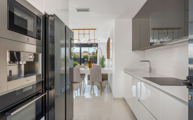 New Build - Independent Villa - Playa Paraiso